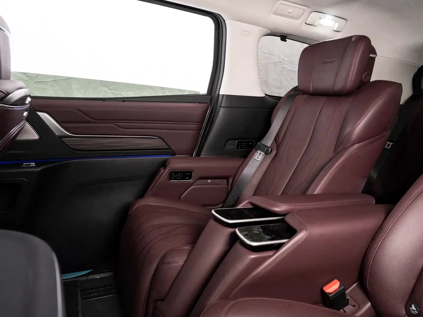 Buick Century 2023 2.0T 6-Seat World Edition фото 12