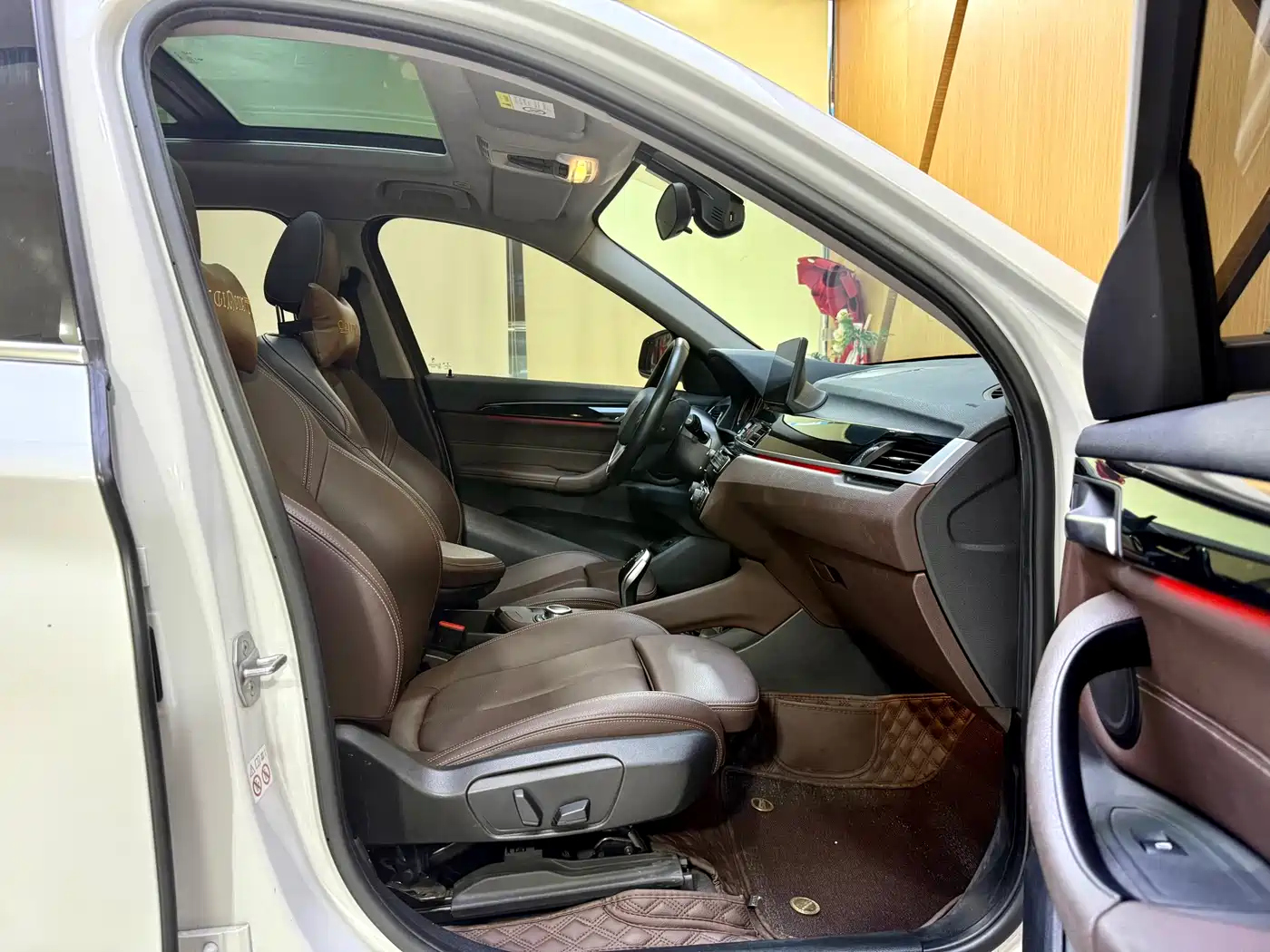 BMW X1 2020 sDrive25Li Leading Model фото 7