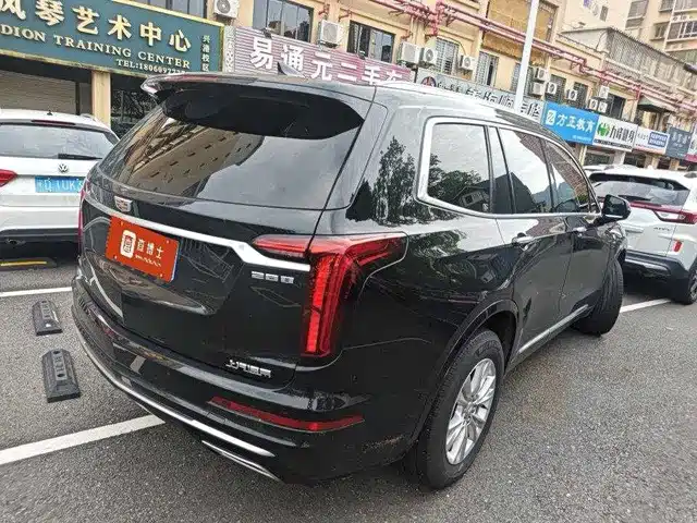 Cadillac XT6 2022 2.0T 6-Seater 4WD Trend Edition — фото 2