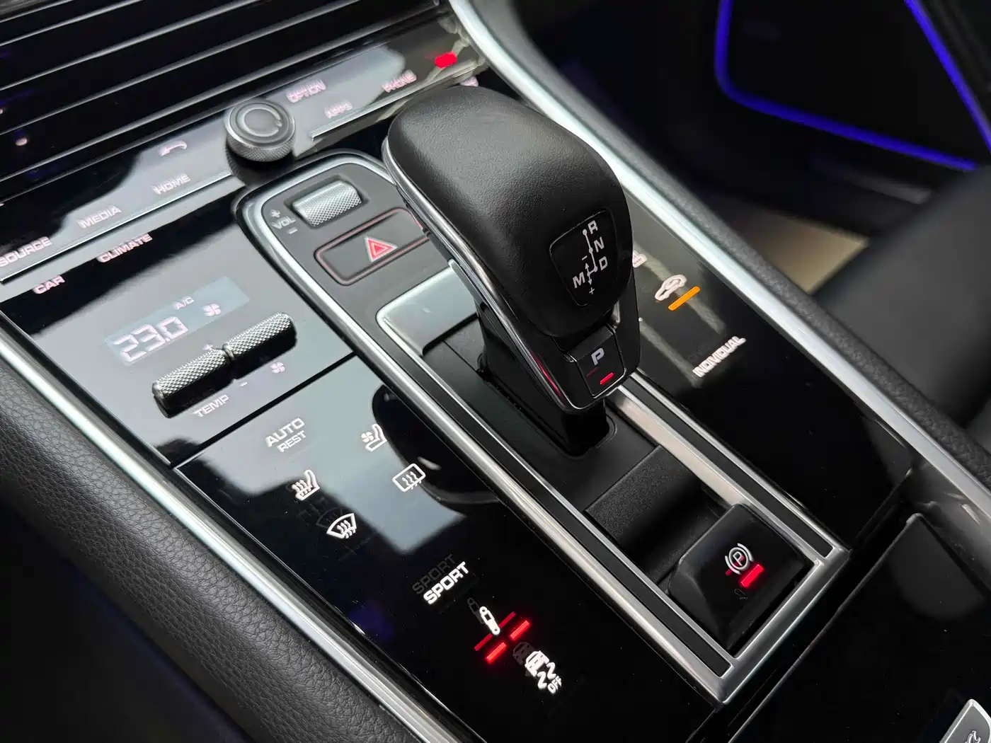 Porsche Panamera 2017 Panamera 3.0T фото 10