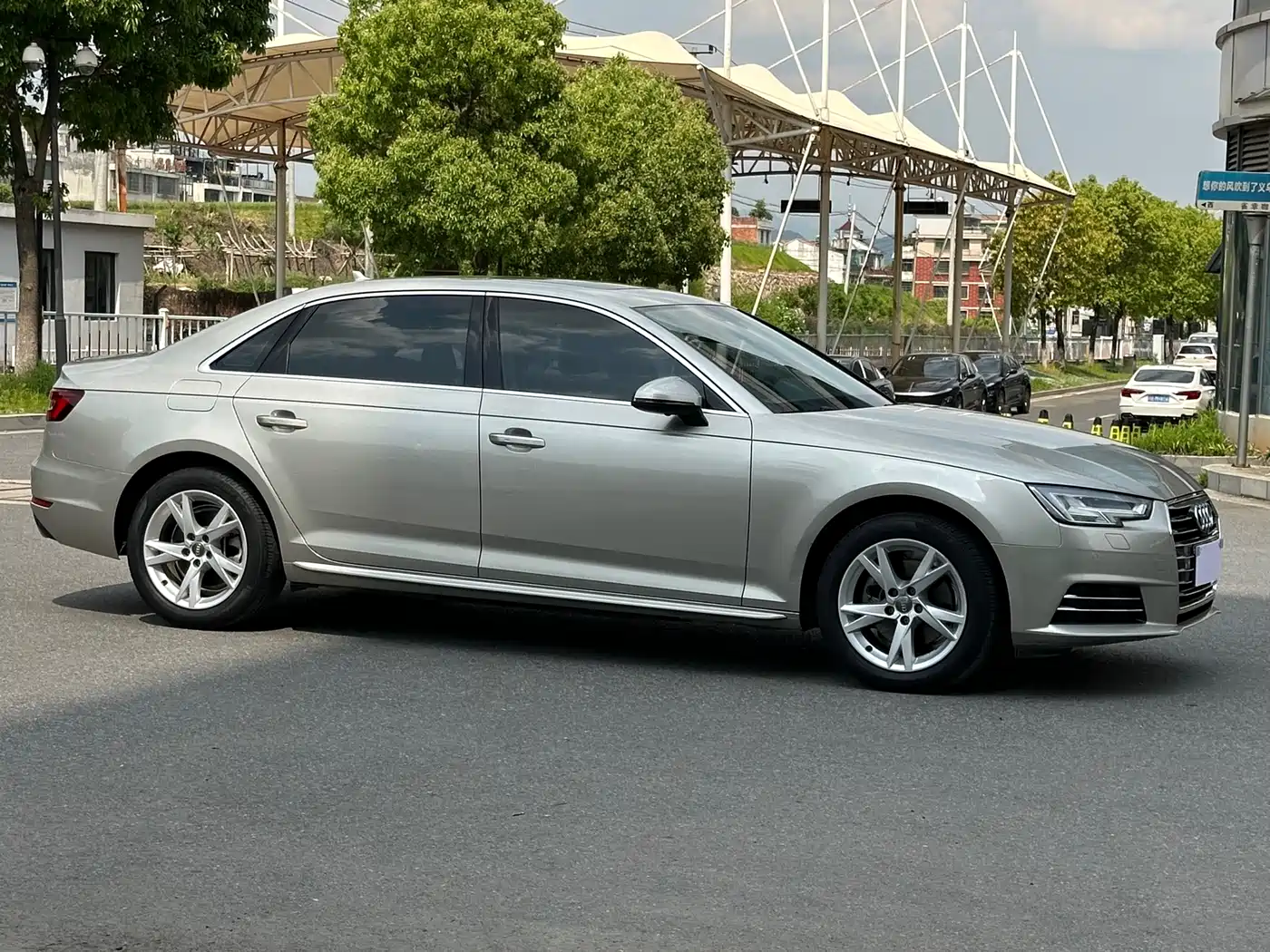Audi A4L 2018 30th Anniversary 40 TFSI Progressive фото 3