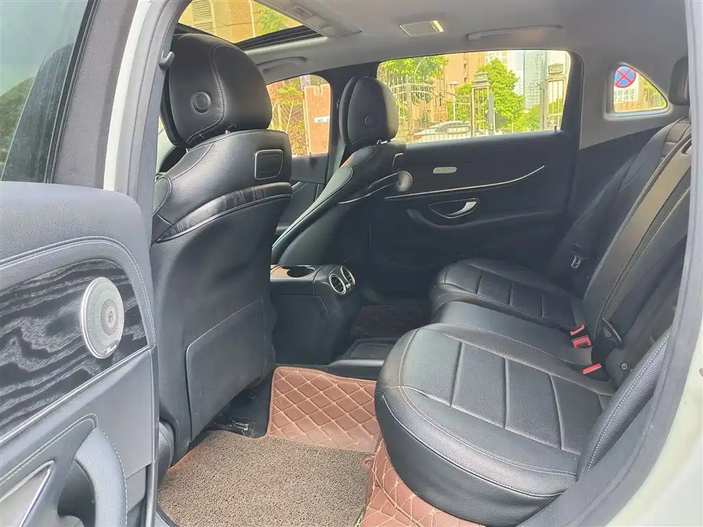 Mercedes-Benz E-Class 2016 E 200 L Sport Type фото 14