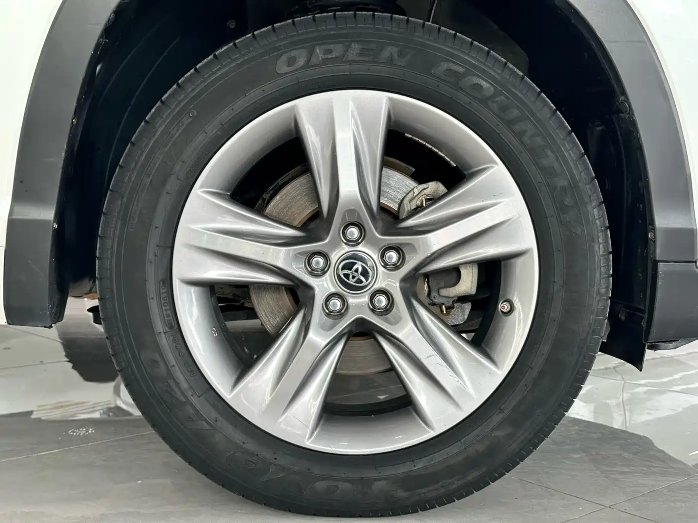 Toyota Highlander 2018 2.0T 4WD Luxury 7-seater (China V) фото 18