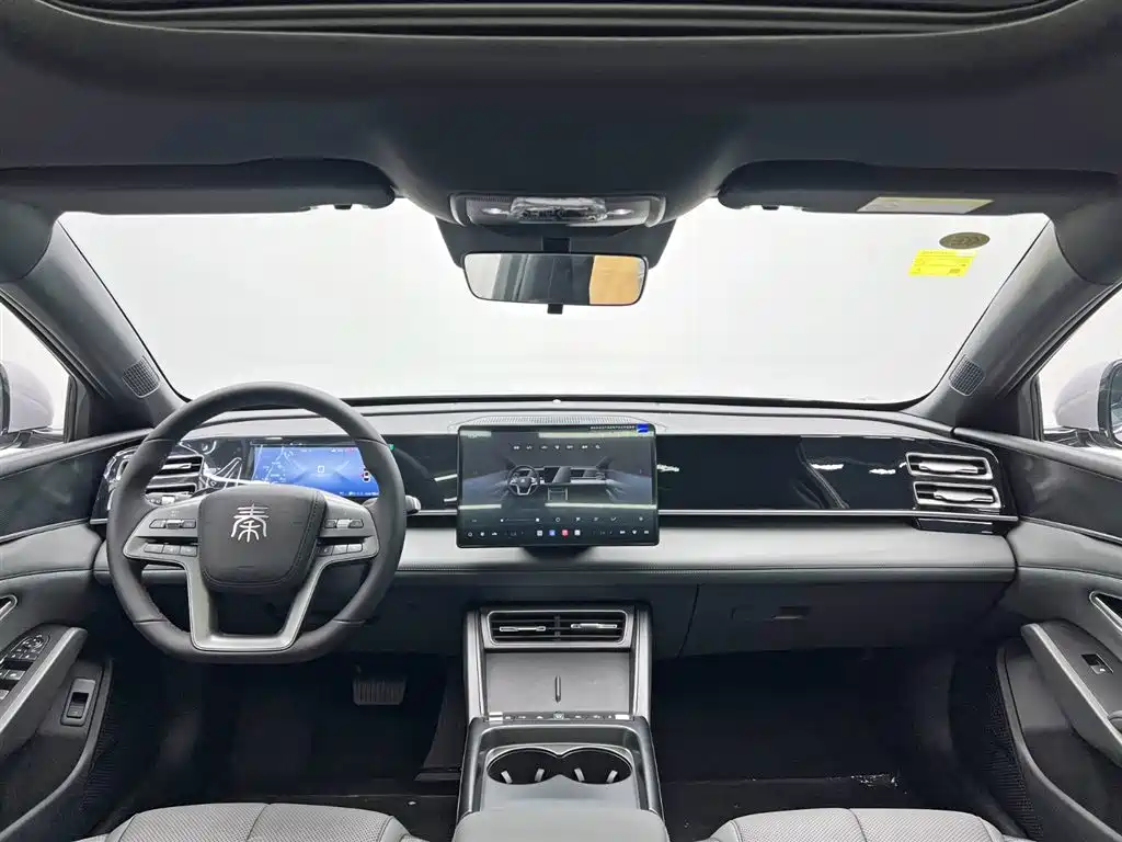 BYD Qin L 2026 Model DM-i 210KM Superior Edition фото 20