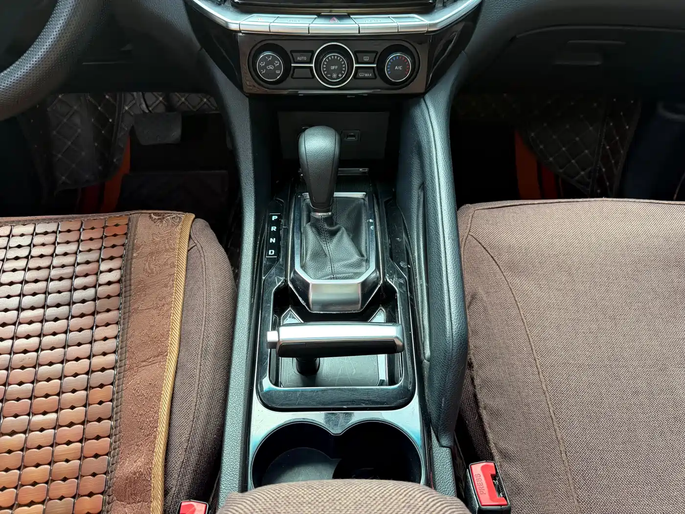 Jiangling Yusheng S350 2017 2016 2.0T Automatic 4WD Gasoline Luxury 5-seater