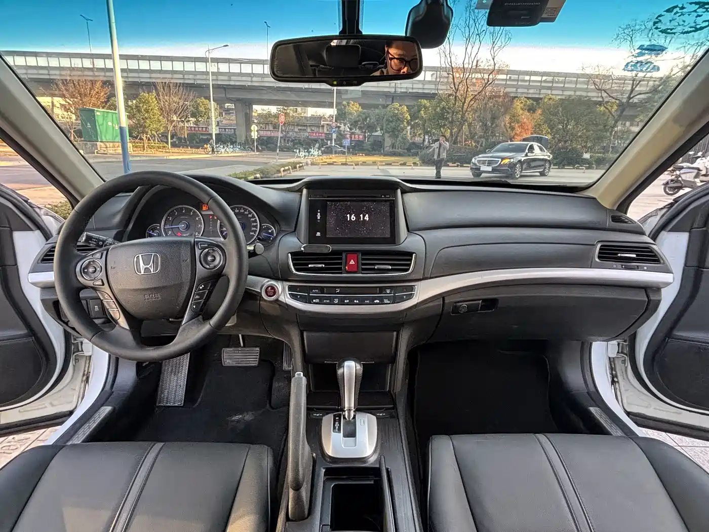 Honda Crosstour 2016 2.4L Luxury Navigation Edition фото 25
