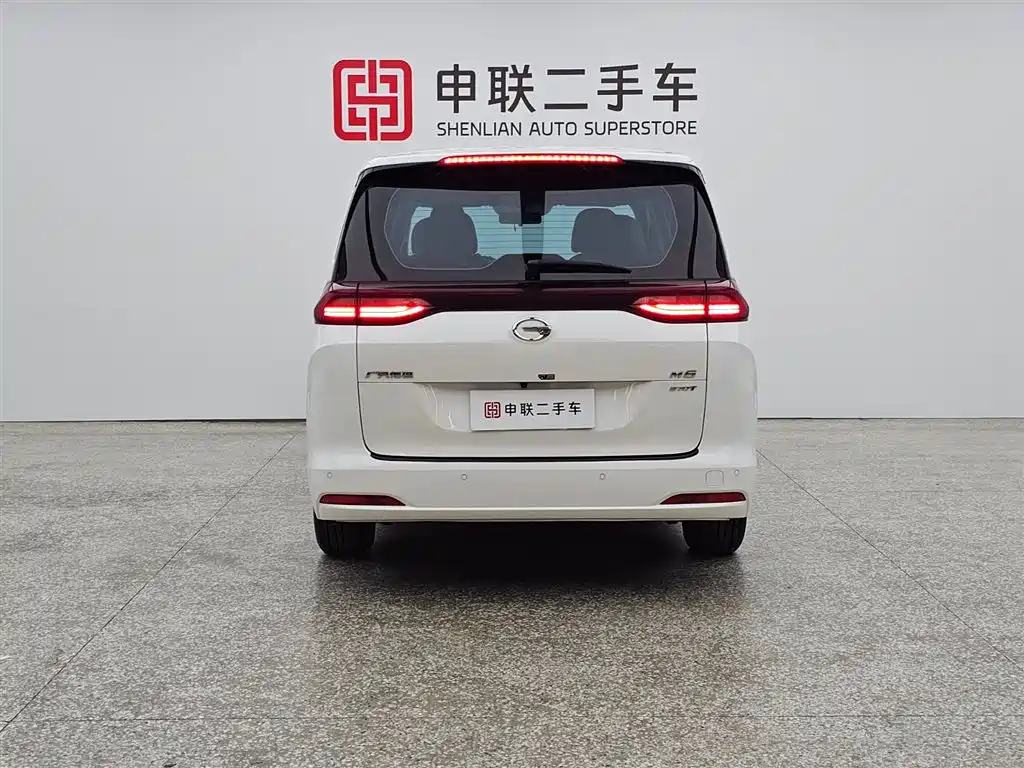 GAC Trumpchi Trumpchi M6 2021 270T DCT Luxury Edition (6-Seater) фото 3