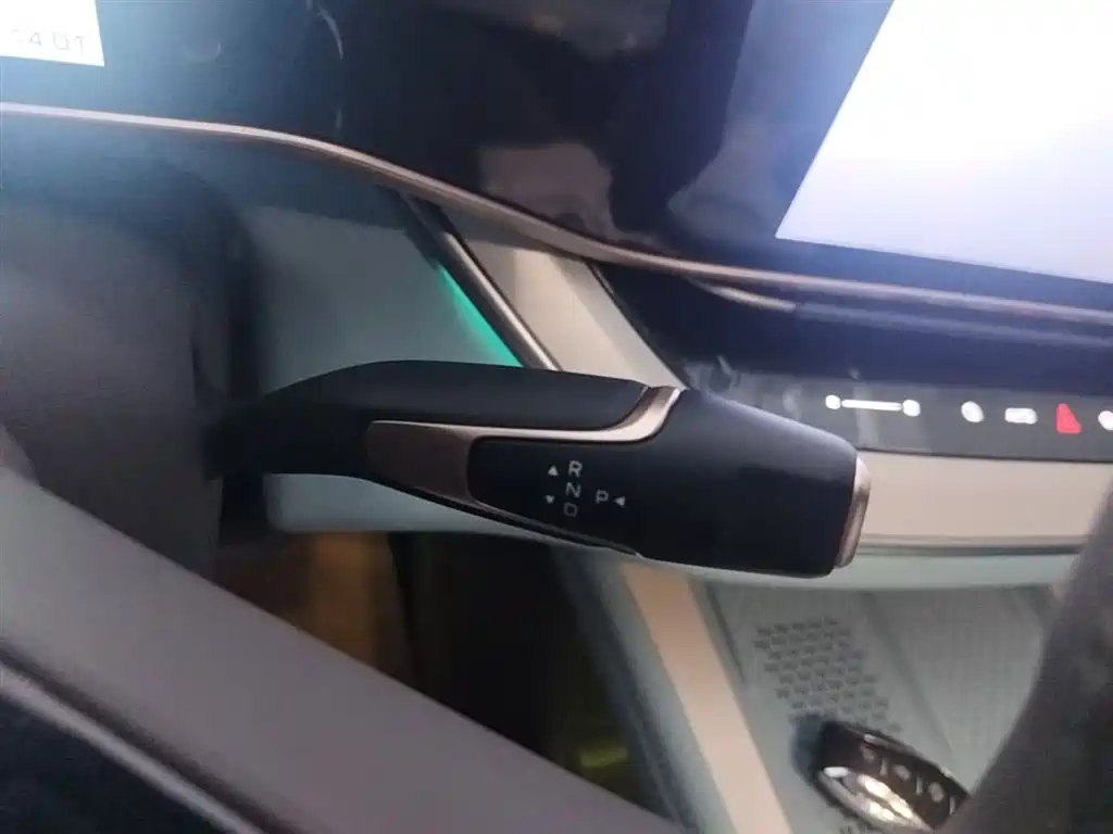 Hongqi Tian Gong 08 2025 605 Pioneer Edition фото 14