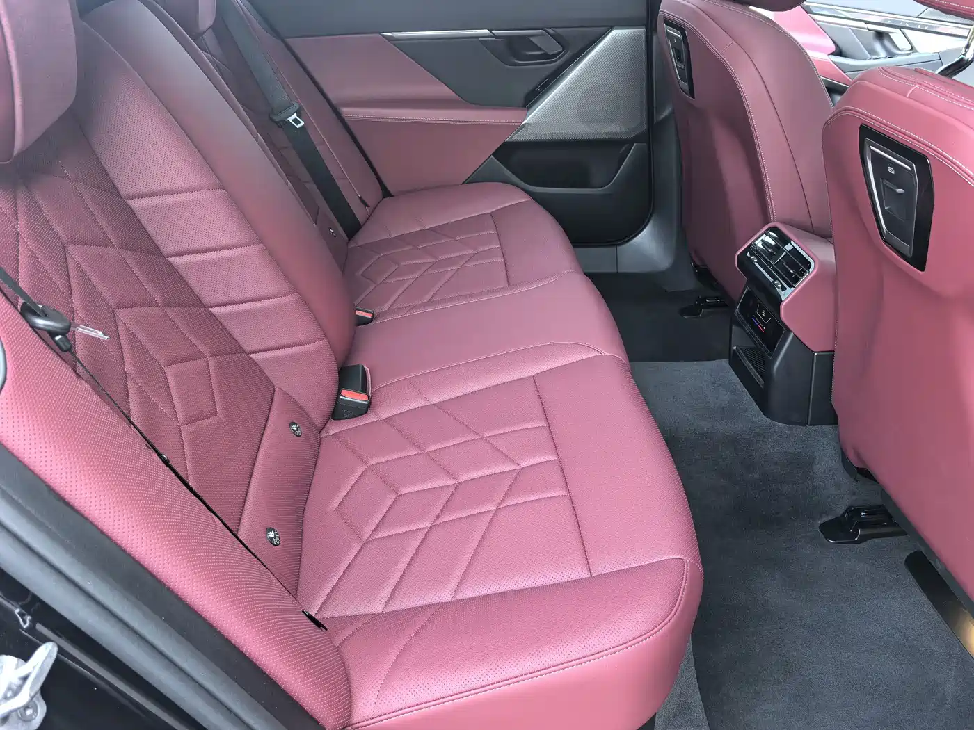 BMW i5 2025 2025 eDrive 35L M Sport Package