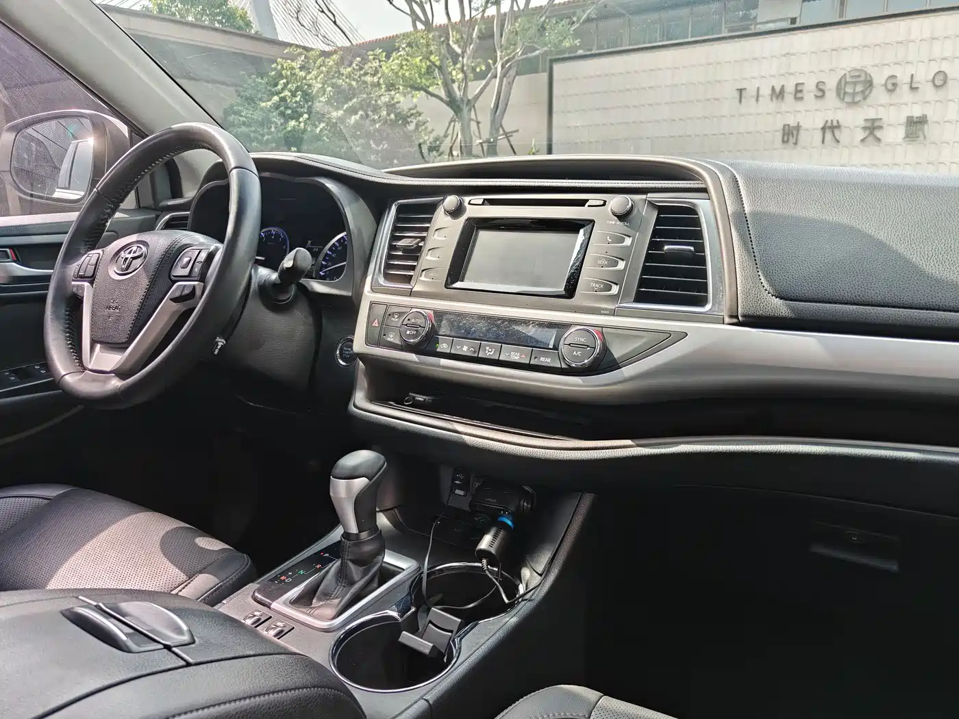 Toyota Highlander 2018 2.0T 4WD Luxury 7-seater China VI фото 10