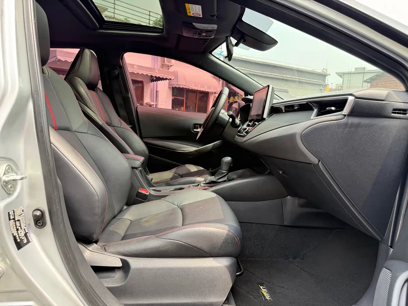 Toyota Levin 2021 Dual Engine 1.8H E-CVT Sport фото 13