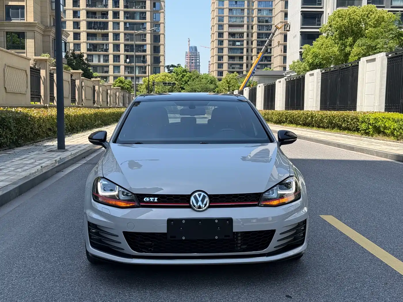 Volkswagen Golf GTI 2016 2.0TSI GTI фото 3