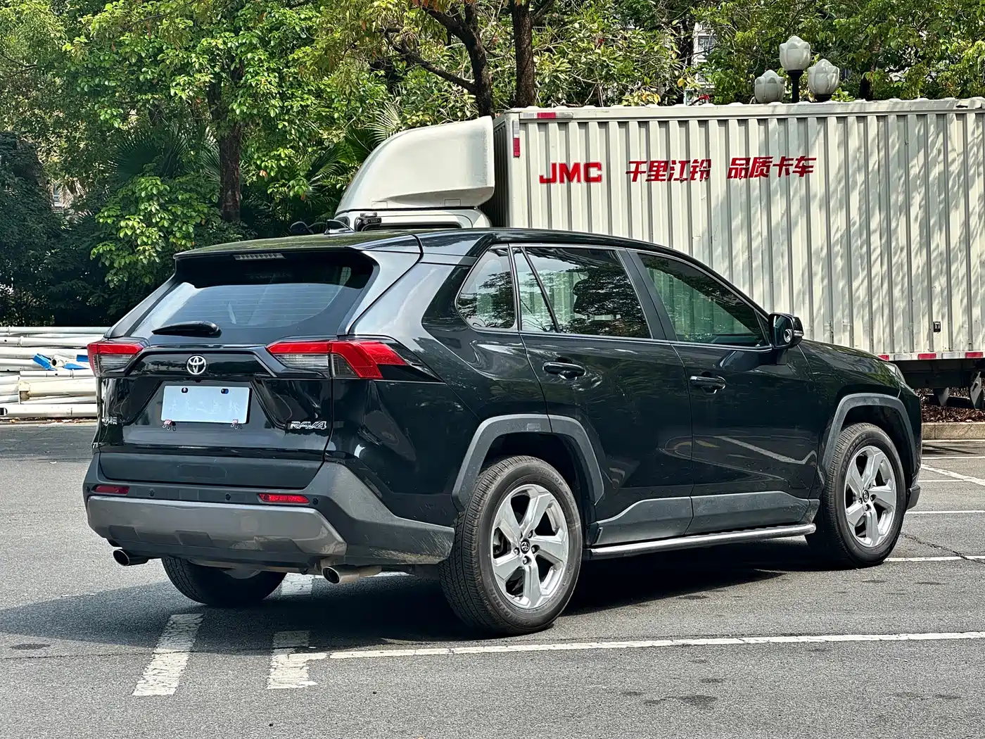 Toyota RAV4 Rongfang 2020 2.0L CVT 2WD Trend Edition фото 4