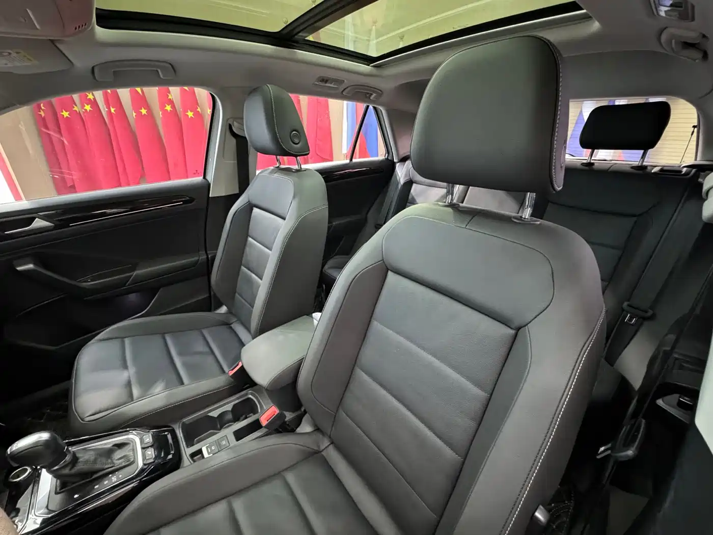 Volkswagen T-ROC 2022 280TSI DSG 2WD Comfort PLUS фото 7
