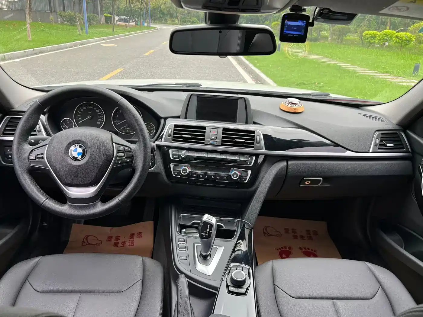BMW 3 Series 2017 320Li Fashion фото 7