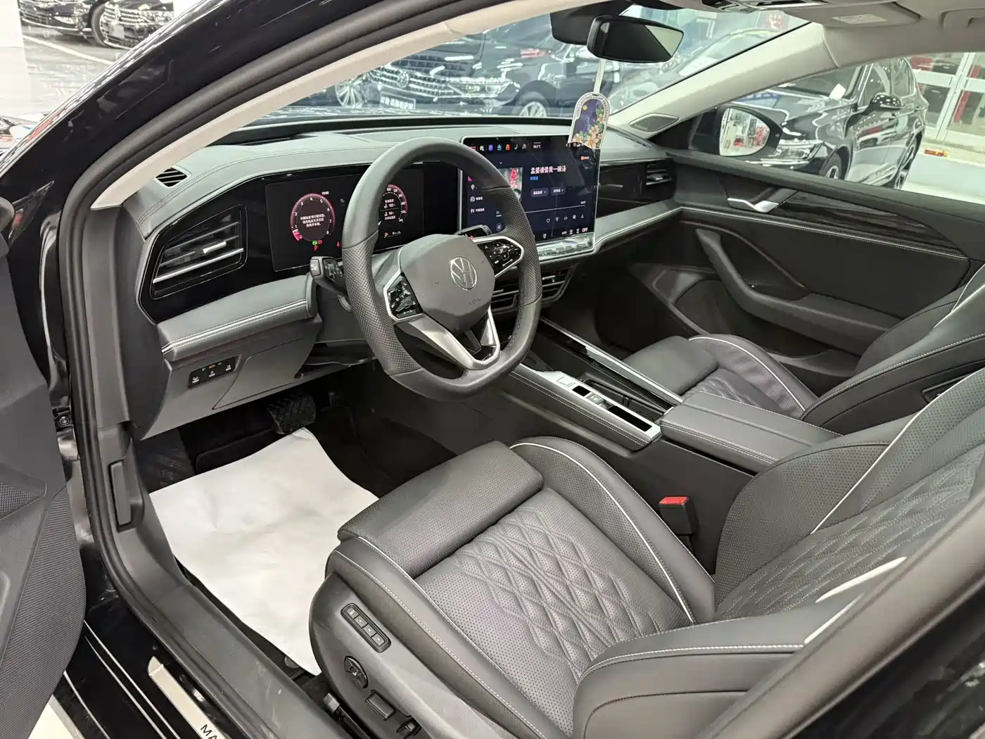 Volkswagen Magotan 2024 380TSI DSG Ultimate Edition фото 7