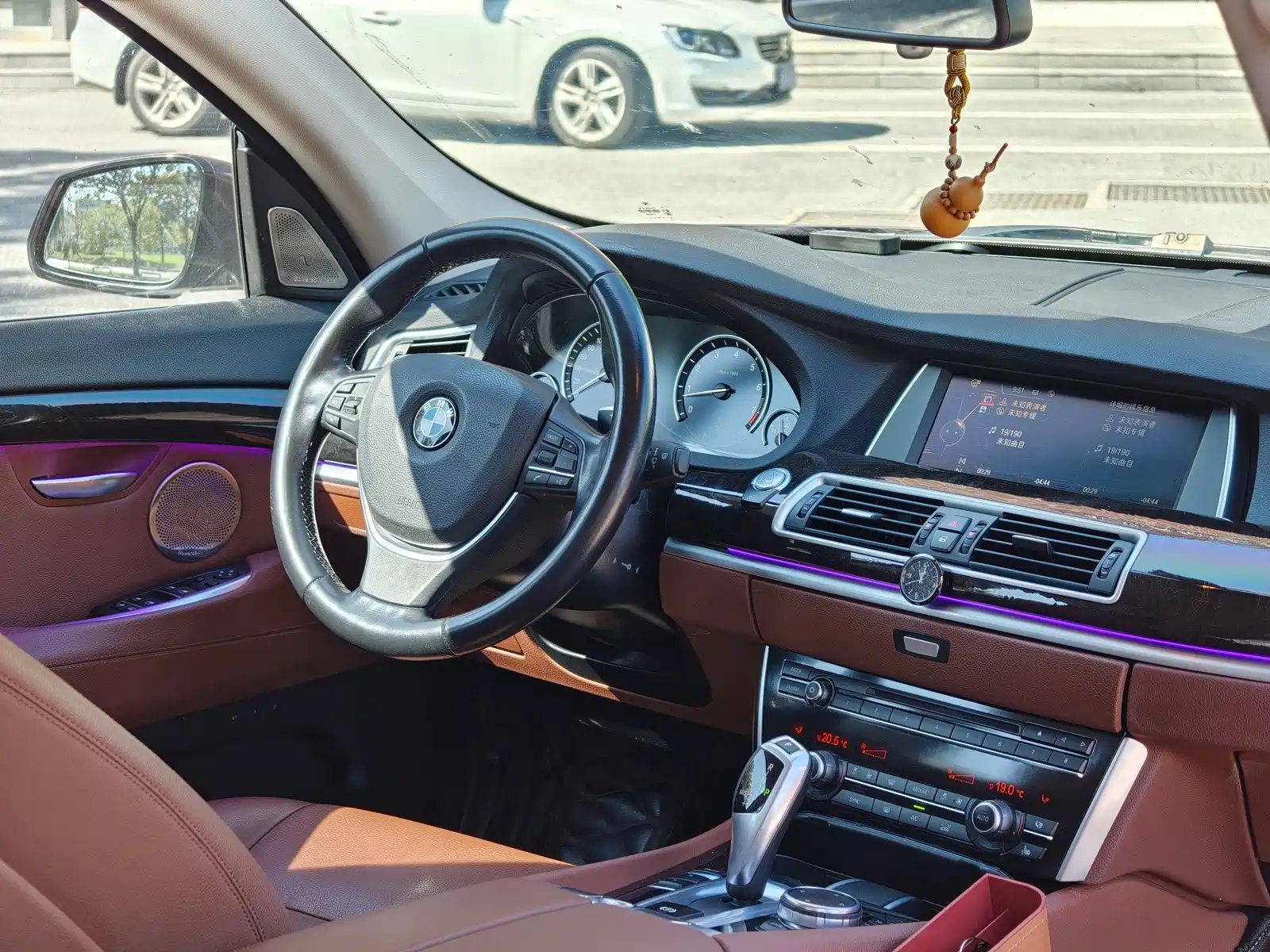 Photo 13 - BMW 5 Series GT