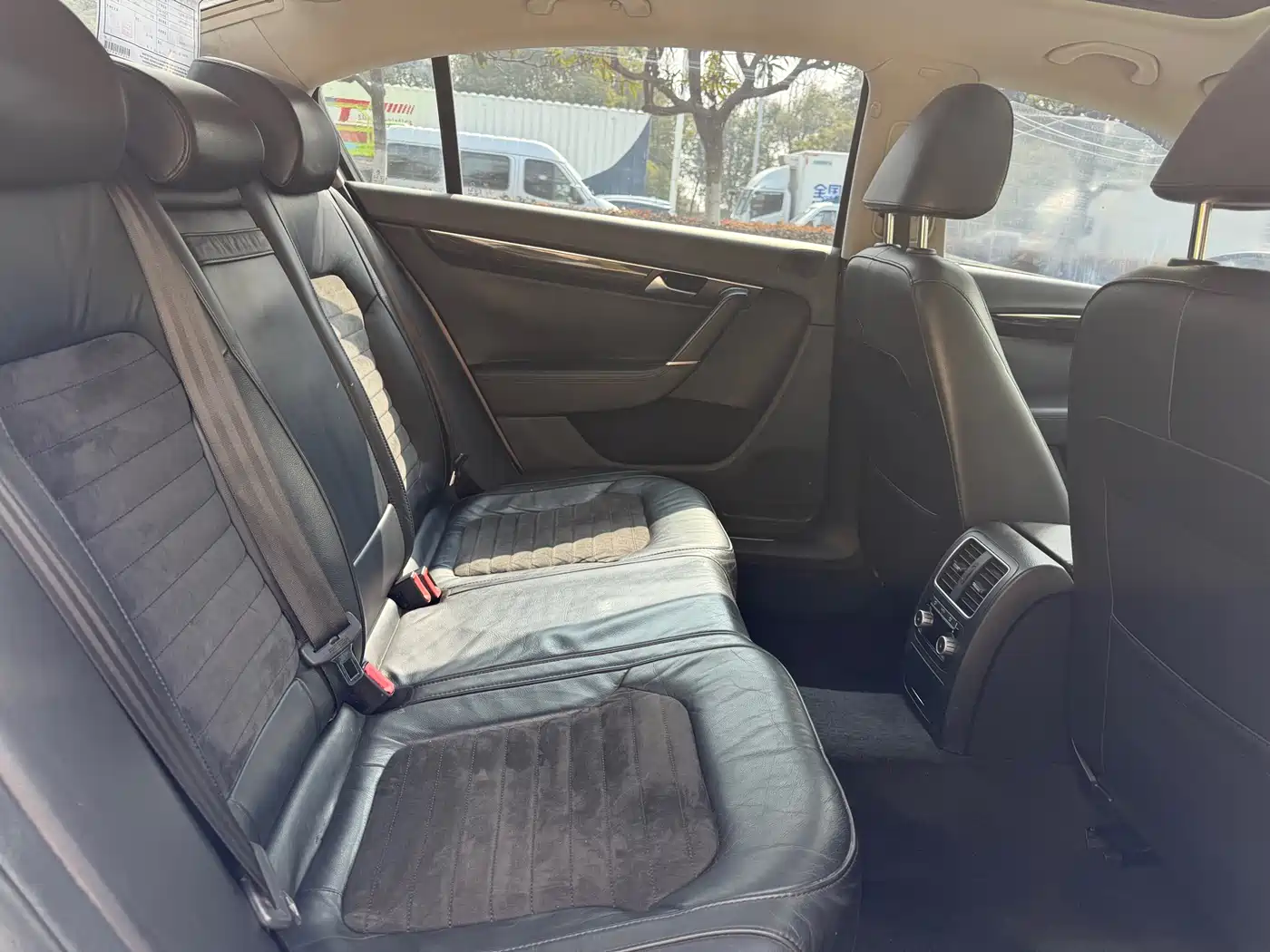 Volkswagen Magotan 2013 1.8TSI Premium фото 13