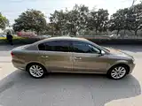 Photo 4 - Volkswagen Magotan