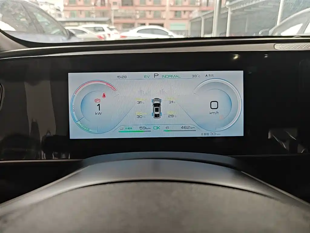 BYD Qin L 2024 DM-i 80KM Leading Edition фото 12