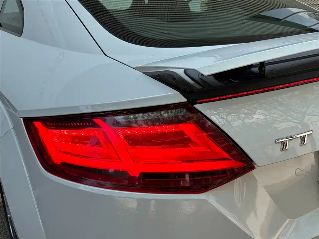 Audi TT 2017 TT Coupe 45 TFSI фото 30