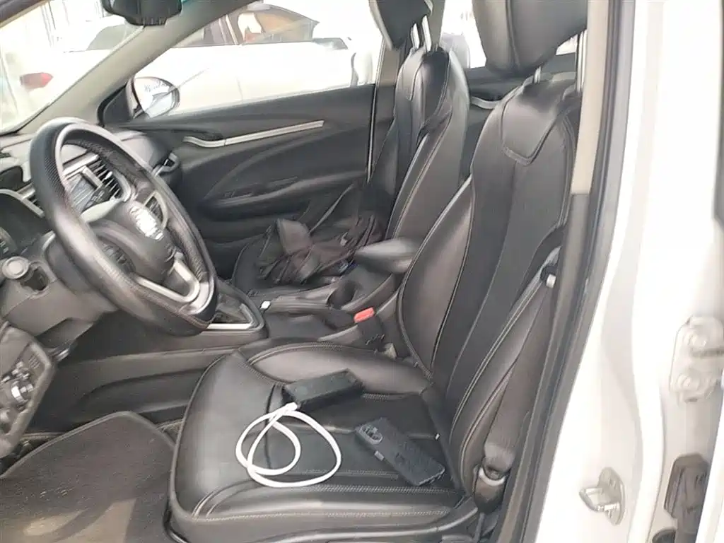 Buick Excelle 2019 18T Auto Connected Elite China VI фото 15