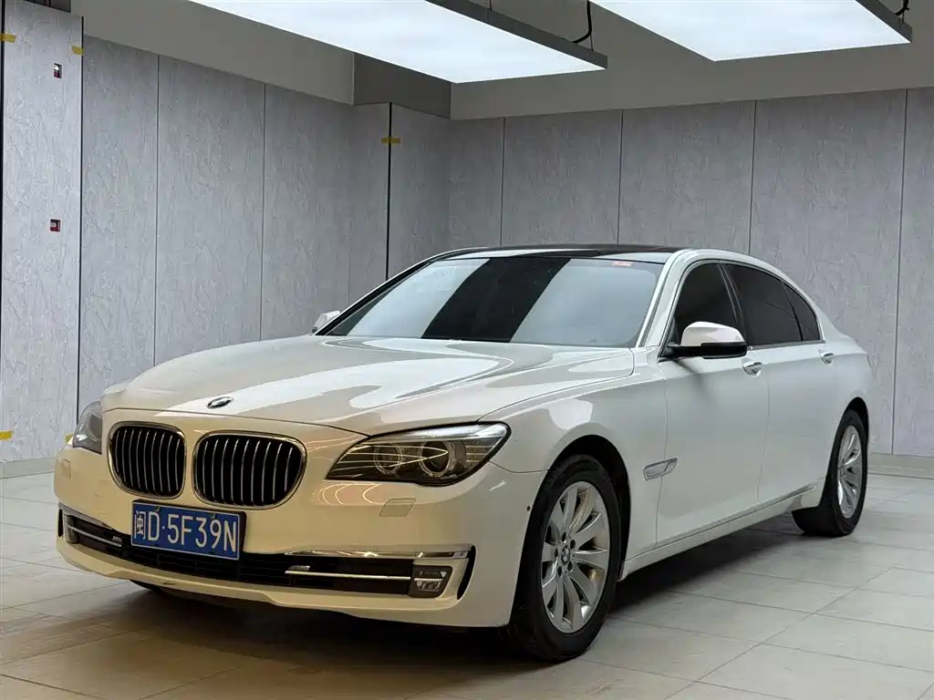 BMW 7 Series 2014 730Li Premium