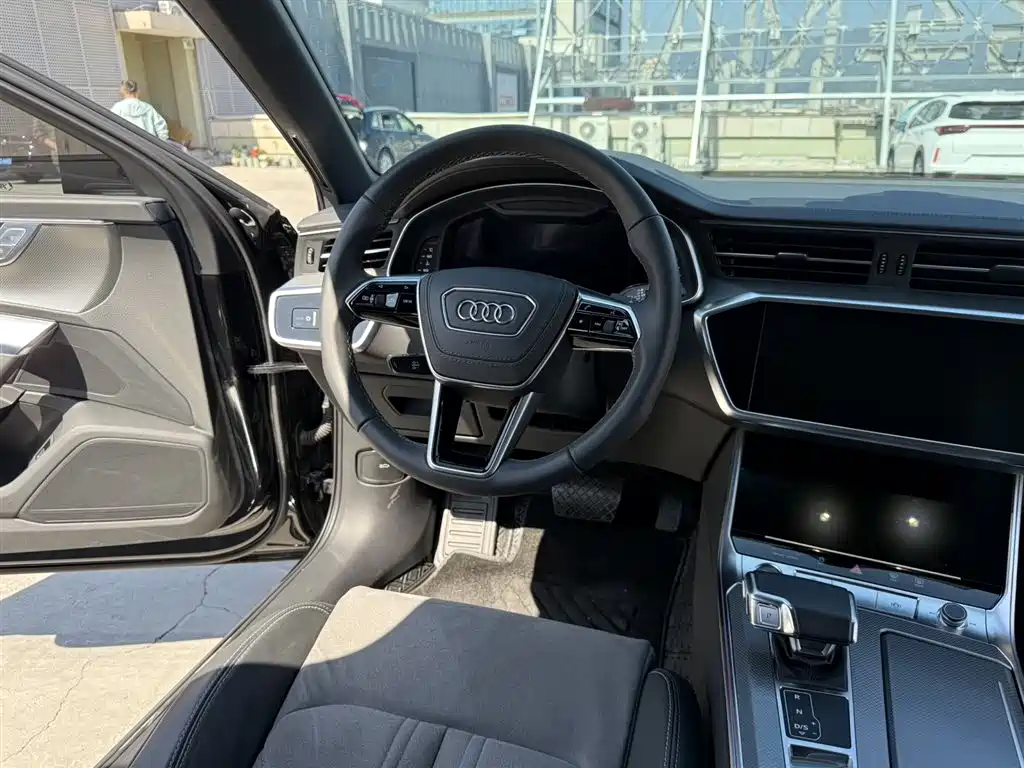Audi A6L 2023 40 TFSI Luxury Dynamic фото 16