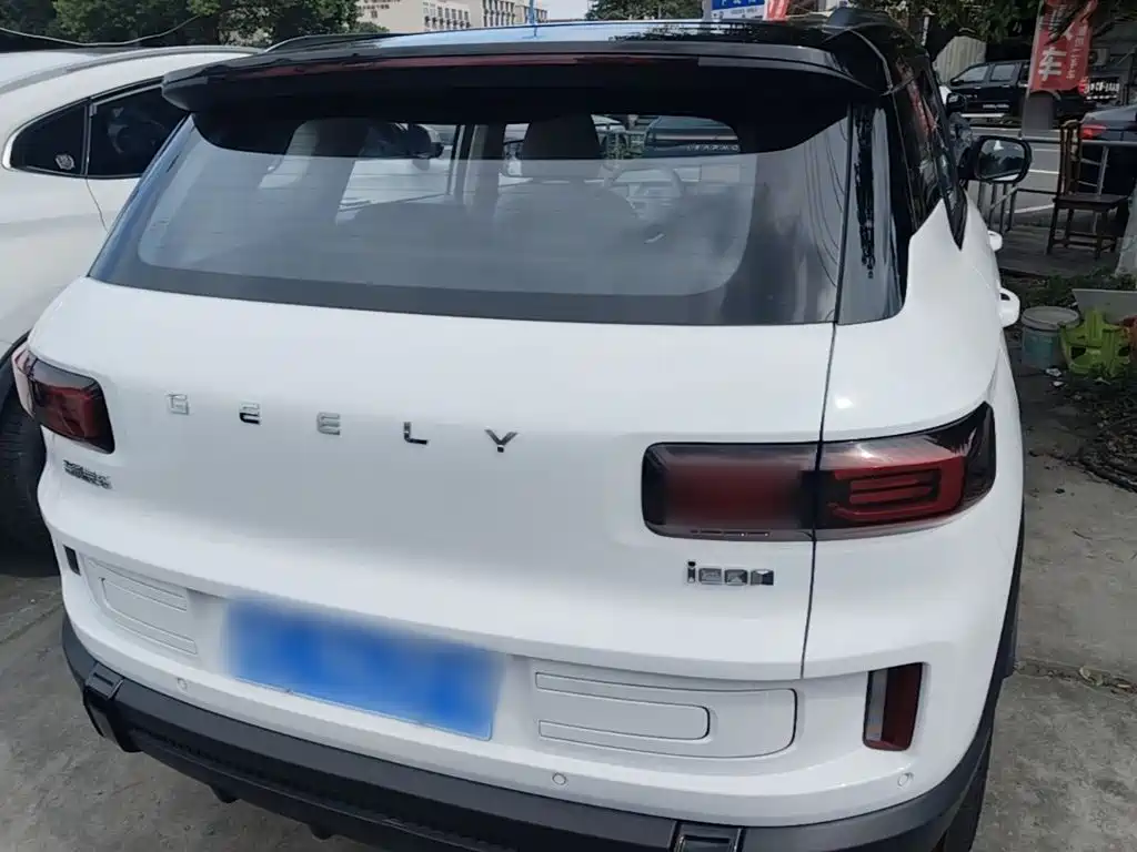 Geely ICON 2025 2026 Chocolate 1.5TD Pure Edition