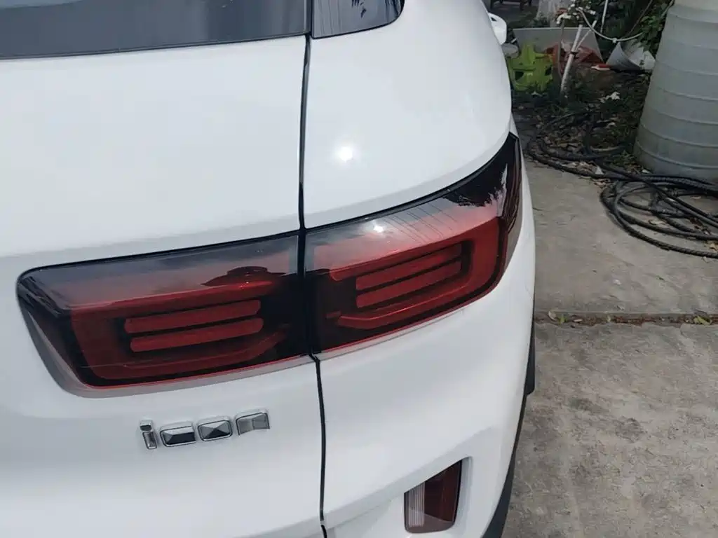 Geely ICON 2025 2026 Chocolate 1.5TD Pure Edition