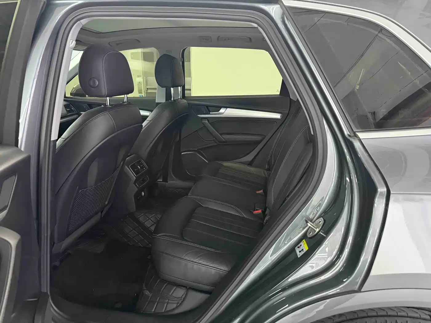 Audi Q5L 2020 Facelift 40 TFSI Honor Fashion фото 5