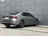 Фото 9 - Škoda Octavia