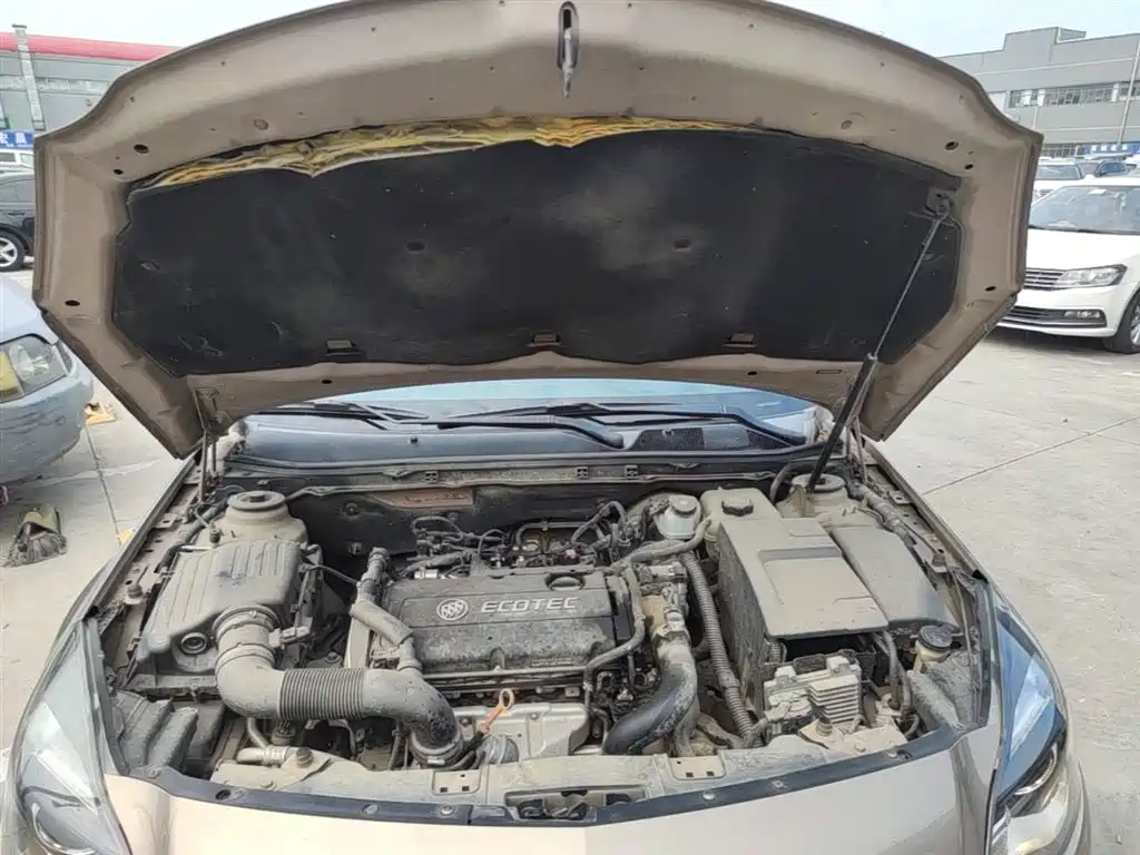 Buick Regal 2015 1.6T Leading Tech Edition фото 20