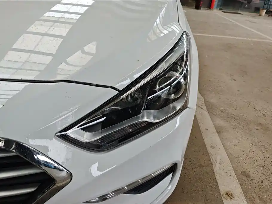 Hyundai Mistra 2019 1.8L Automatic DLX Premium China VI фото 5