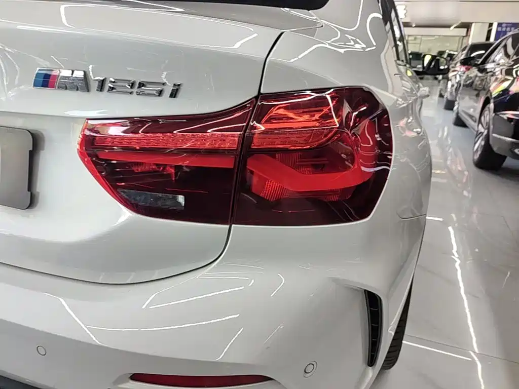 BMW 1 Series 2024 2023 125i M Sport Shadow Edition
