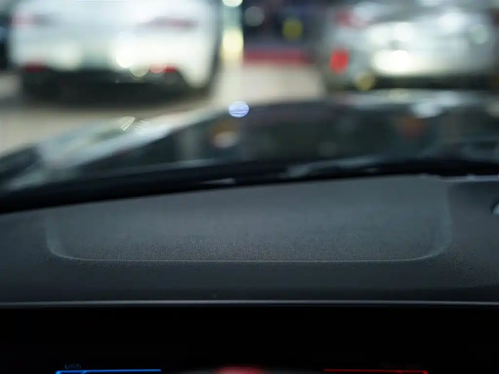 BMW M2 2024 M2 фото 12
