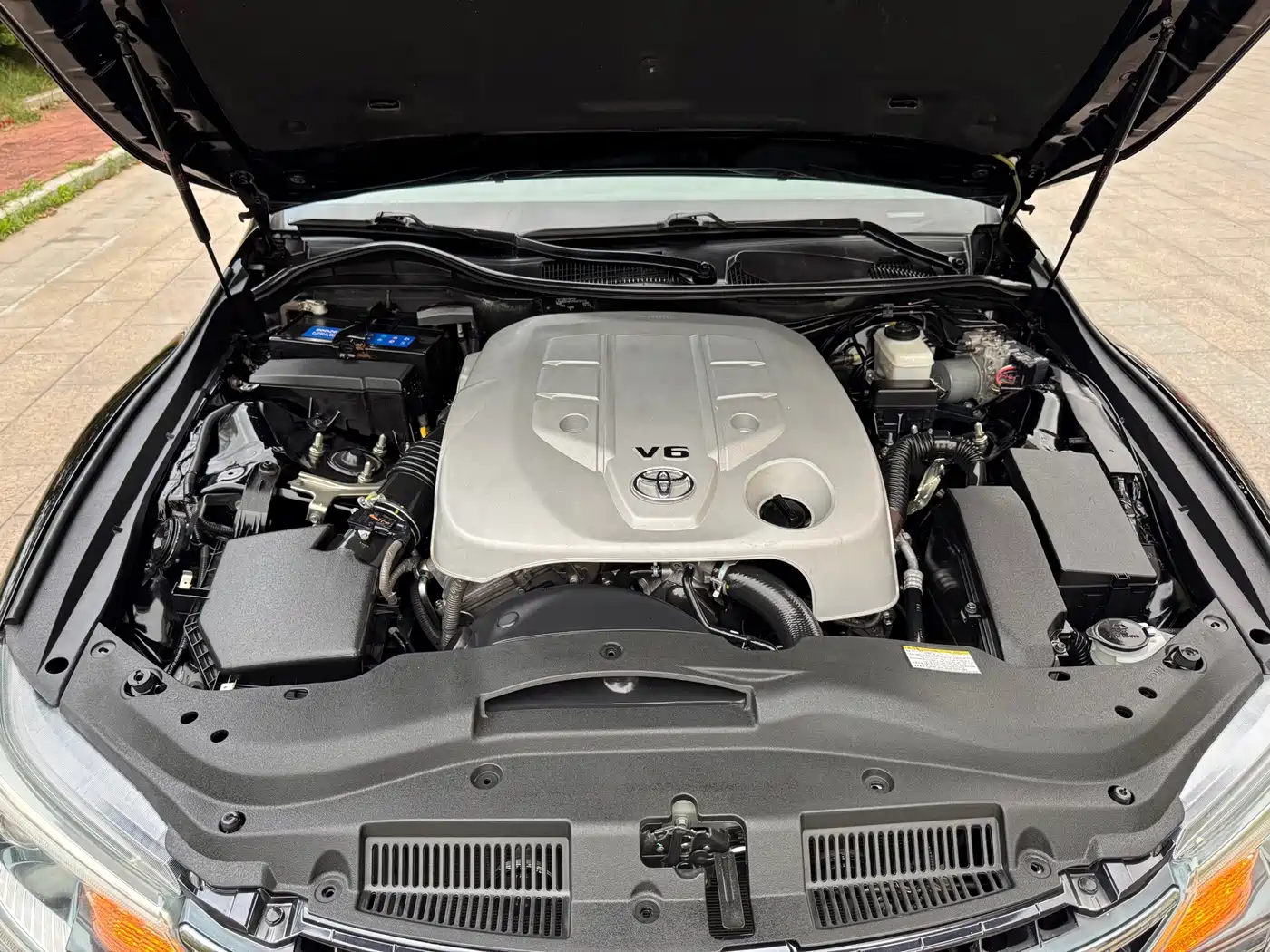 Toyota Reiz 2016 2013 2.5V Premium Edition