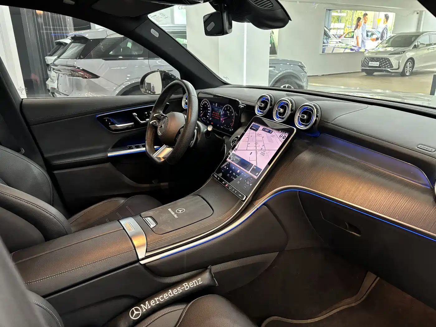 Mercedes-Benz GLC 2024 GLC 260 L 4MATIC Luxury 5-seater фото 21