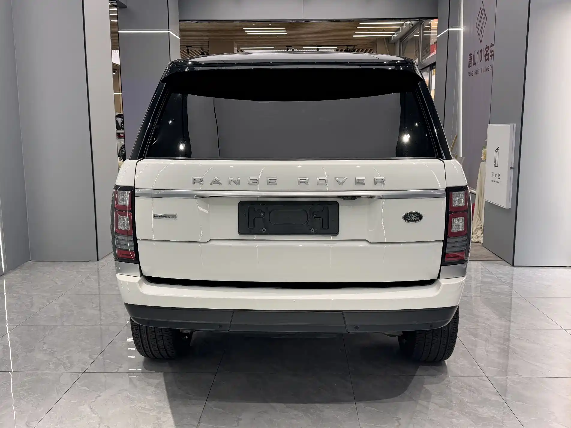 Фото 8 - Land Rover Range Rover