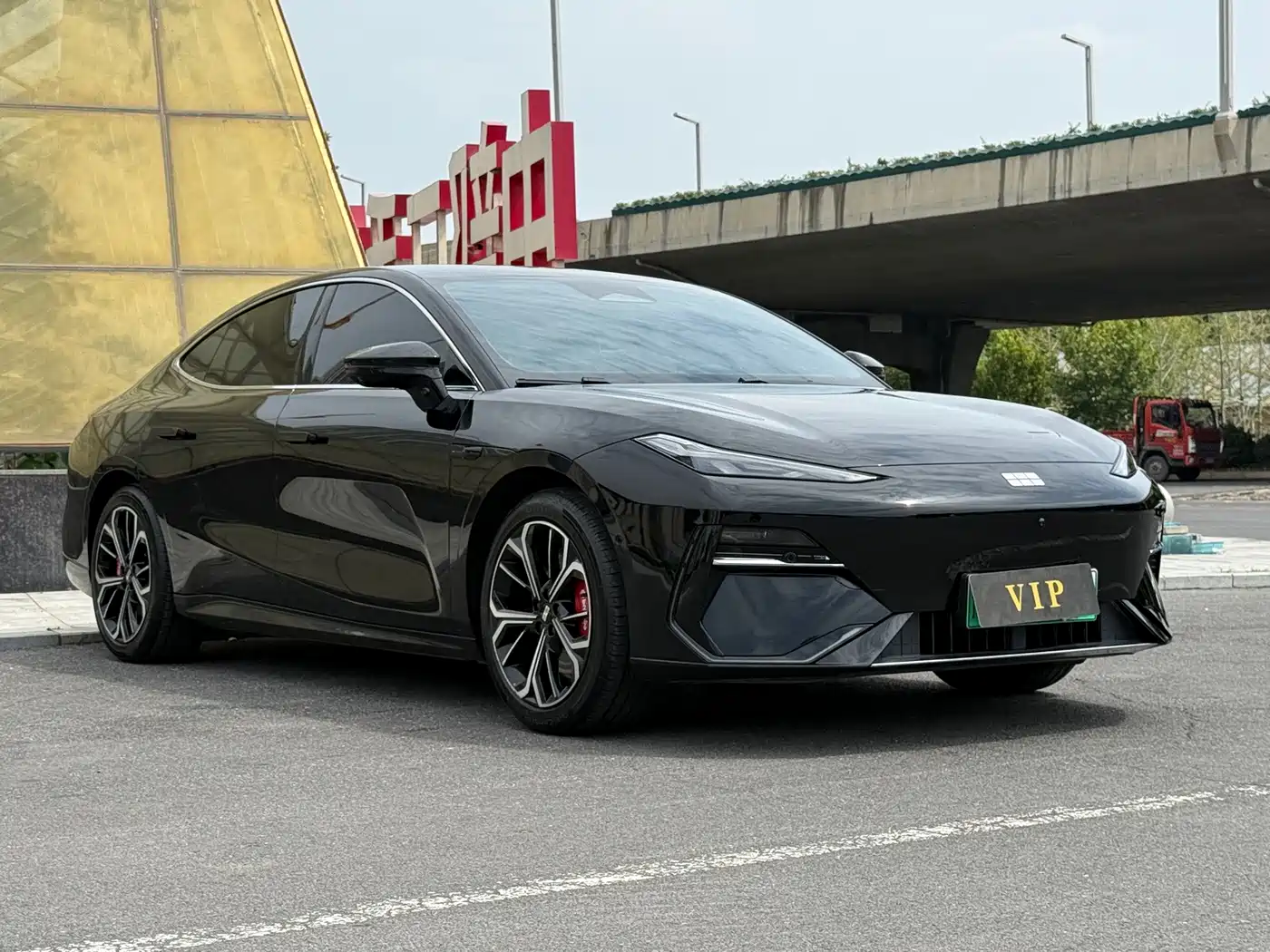 2025 Geely Galaxy Galaxy E8