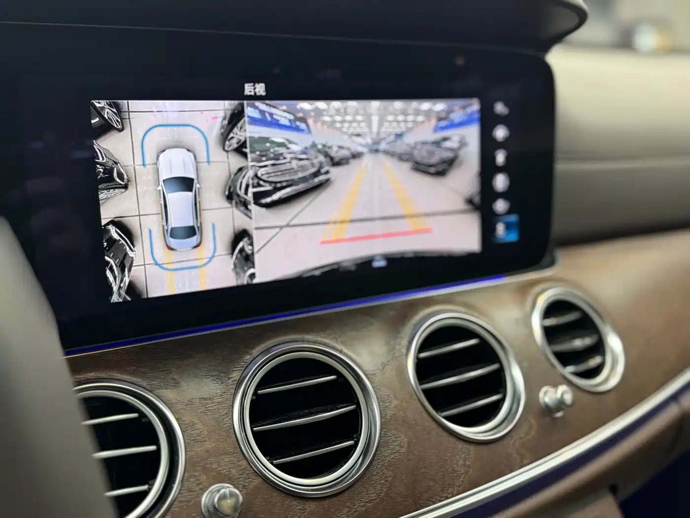 MERCEDES-BENZ E CLASS