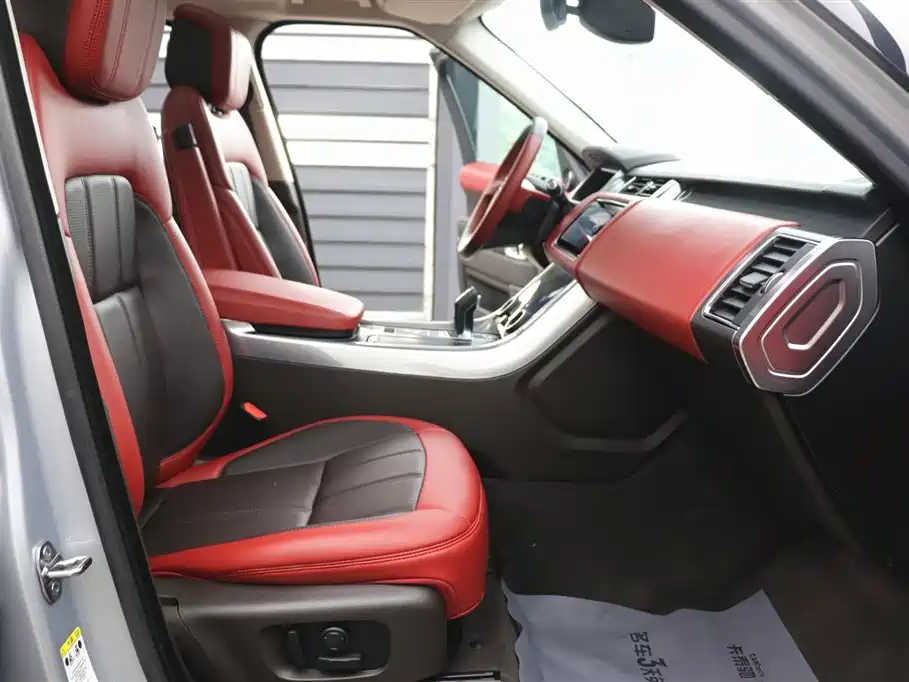 Land Rover Range Rover Sport PHEV 2021 P400e SE фото 25