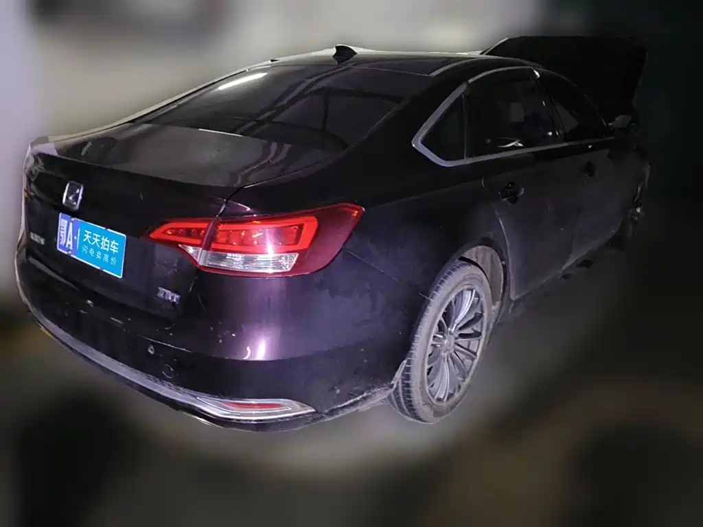 2016 Zotye Z700