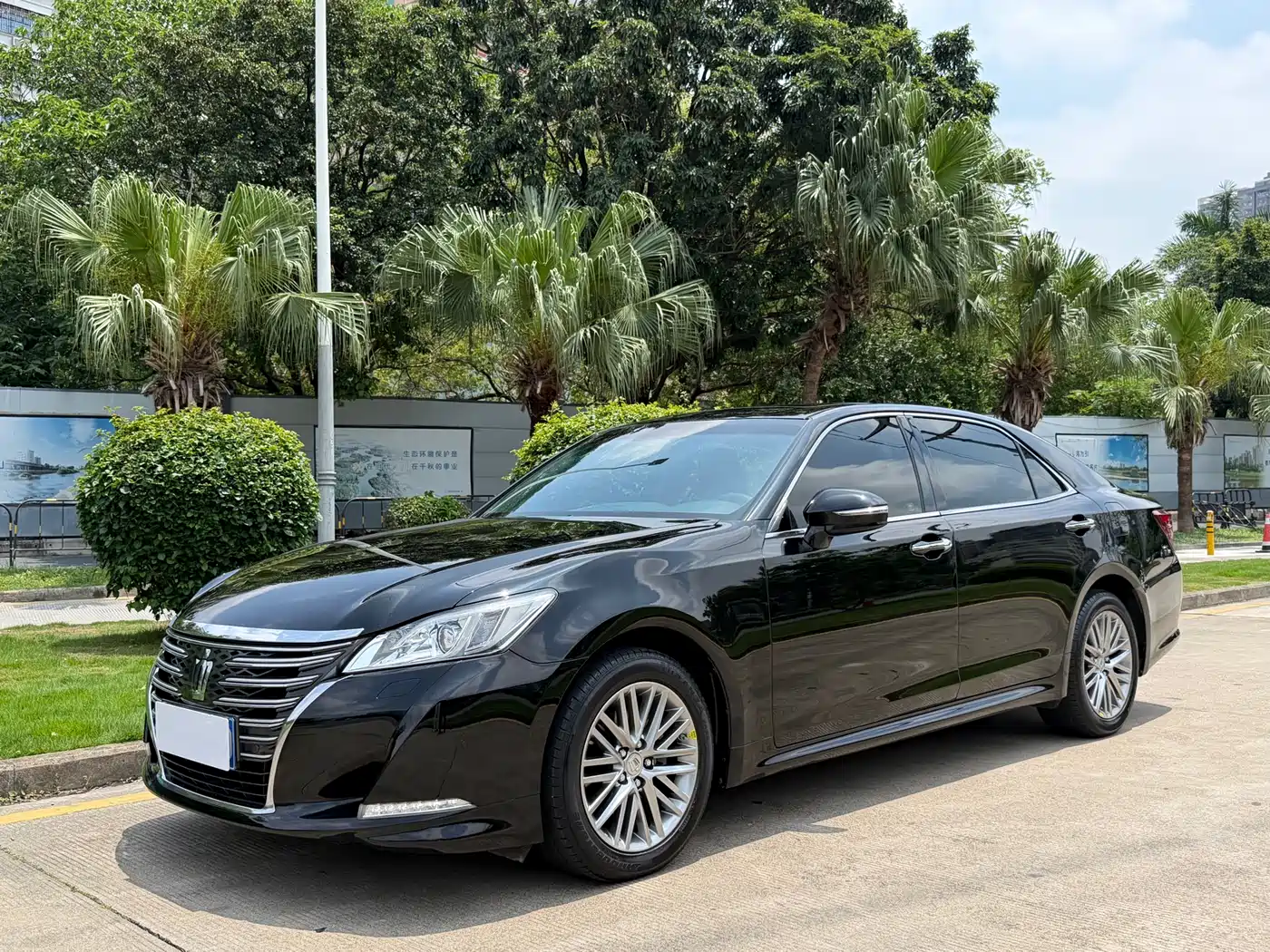 Toyota Crown 2017 2.0T Sport Edition