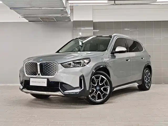 BMW iX1 2023 xDrive30L X Design Package
