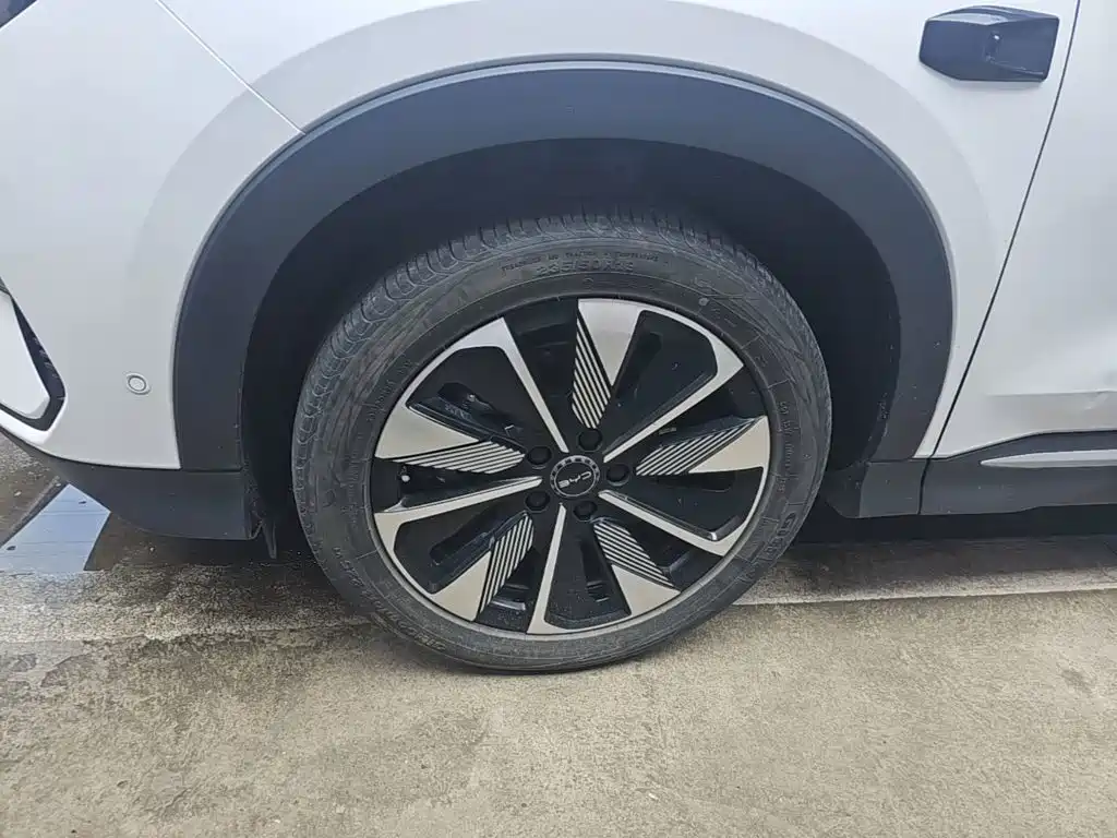 BYD Song PLUS PHEV 2025 2025 EV Smart Drive Edition 605km Flagship