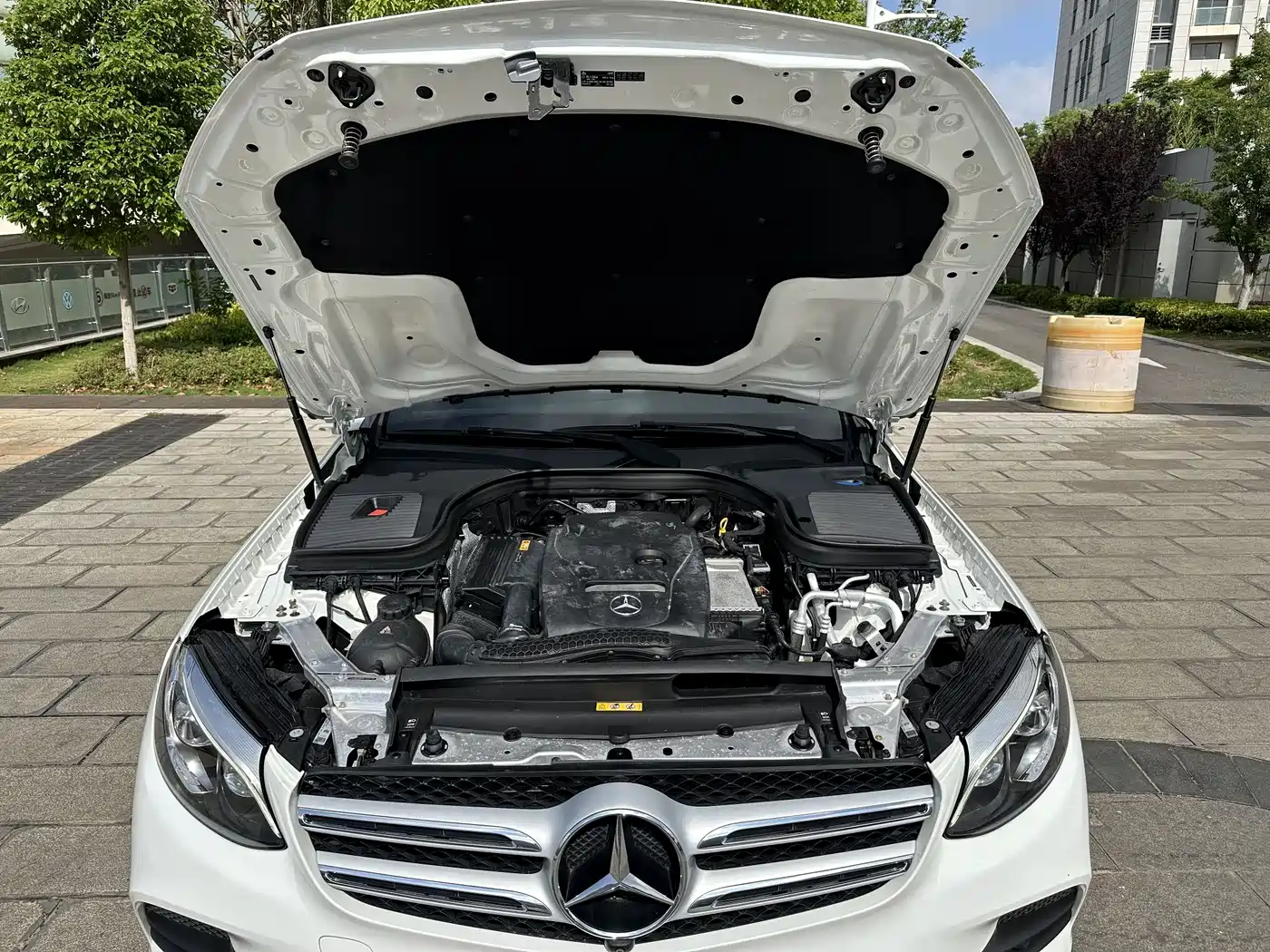 Mercedes-Benz GLC 2019 Facelift GLC 300 L 4MATIC Dynamic фото 10