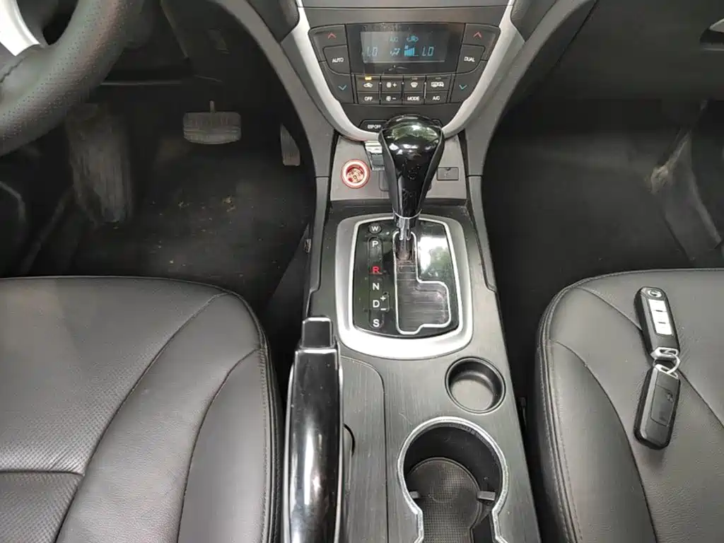 GAC Trumpchi Trumpchi GS5 2014 2012 2.0L Automatic 2WD Anniversary Edition