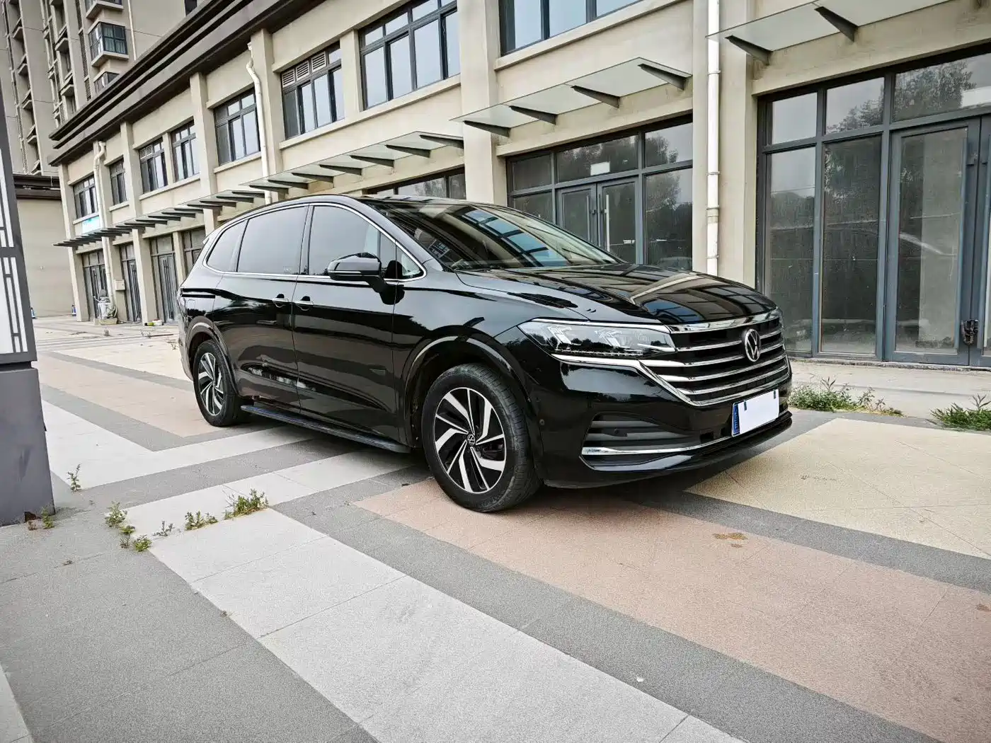Volkswagen Viloran 2023 330TSI Luxury Edition