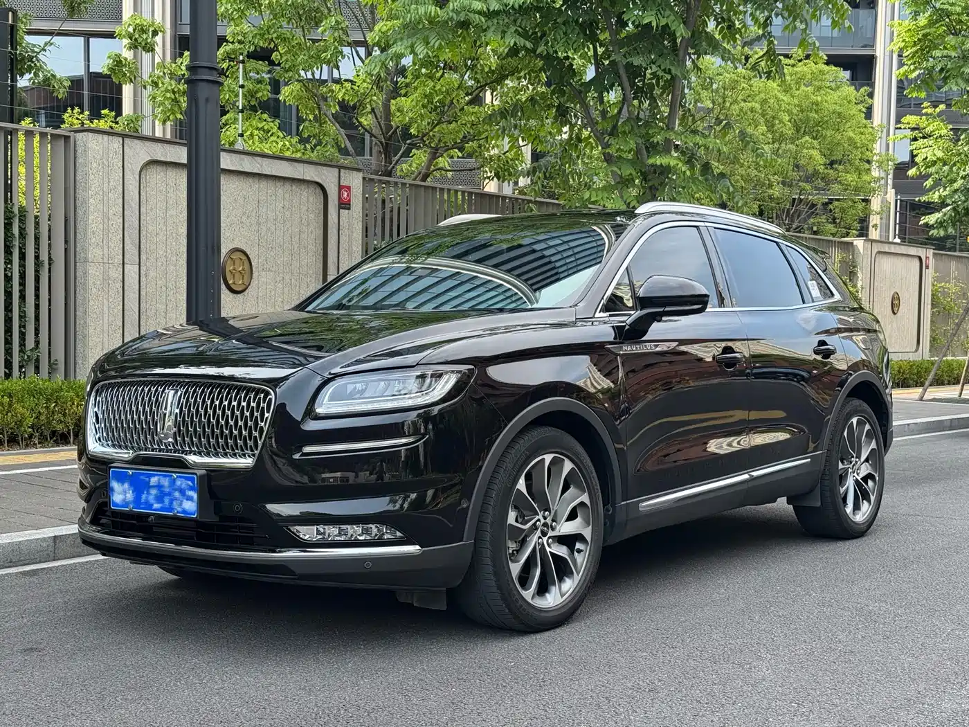 LINCOLN NAVIGATOR